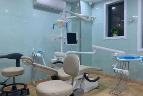 贵阳种植牙医院排名前十名，第一名创建于1998年