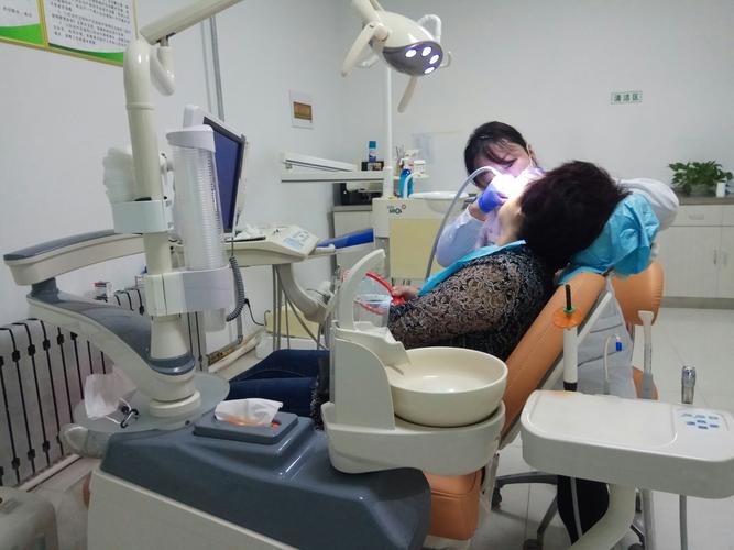 乌鲁木齐便宜又好的种植牙医院排行榜，新疆兵团医院口腔科种植牙服务和口碑都跟得上位列第一